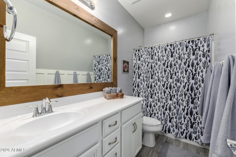 Guest bathroom w/ custom touches
