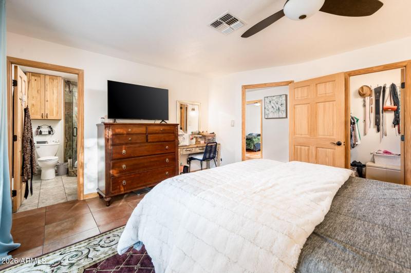 6313 W Cortez St - MLS-23