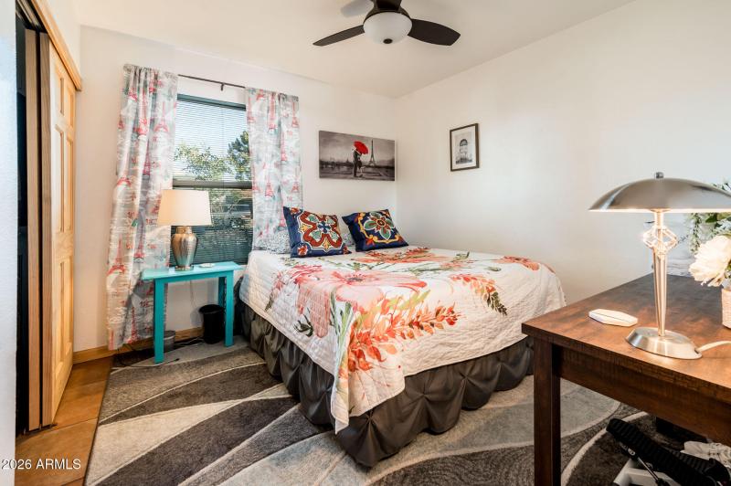 6313 W Cortez St - MLS-27