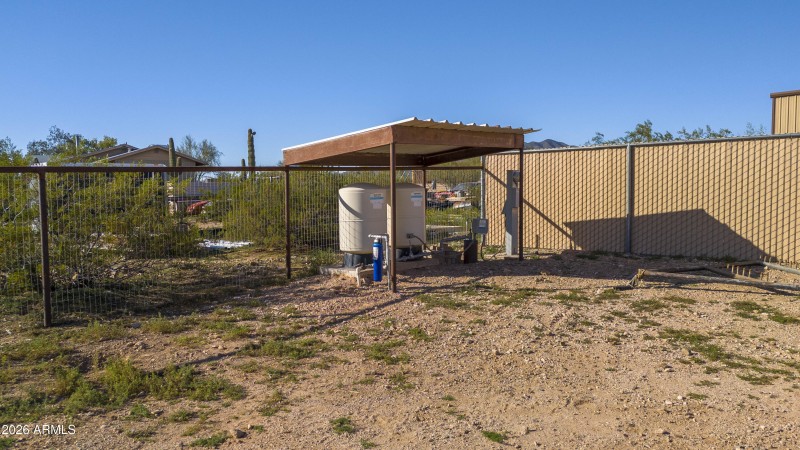 39624 N Central Ave 00013