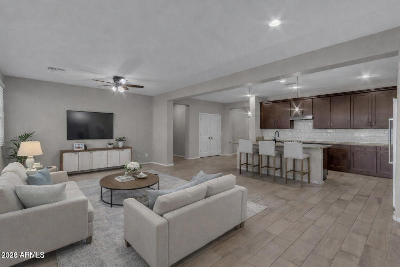 529A5F20-600B-4ADF-A749-FFE6DF93C867