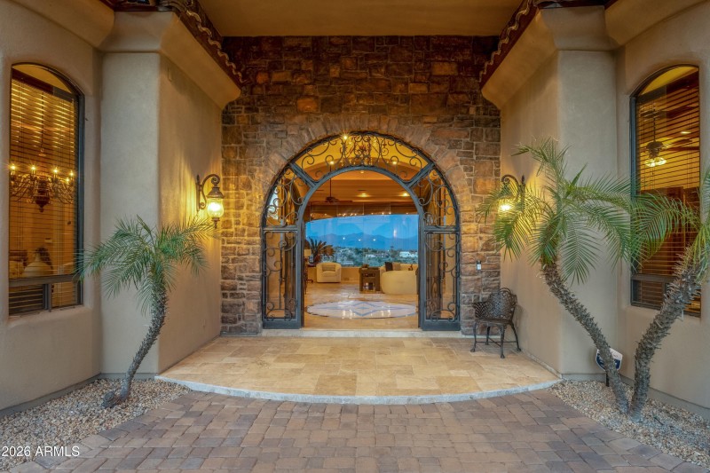 Foyer Exterior