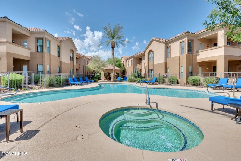 Community Pool & Spa