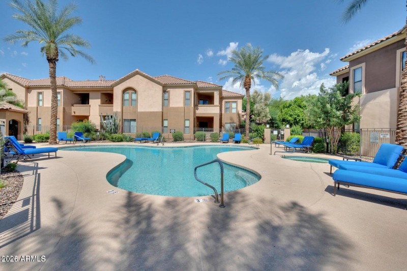 Community Pool & Spa