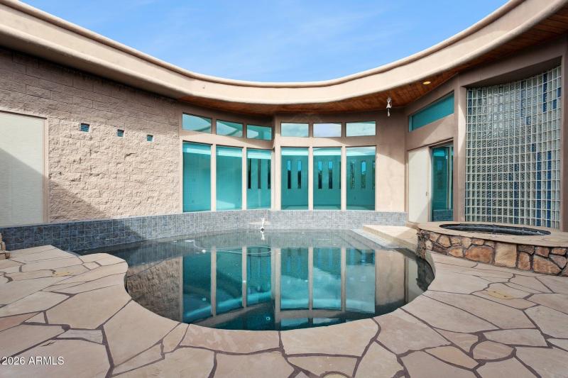 Private Courtyard w/ Pool & Spa