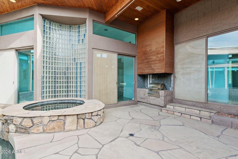 Private Courtyard w/ Pool & Spa