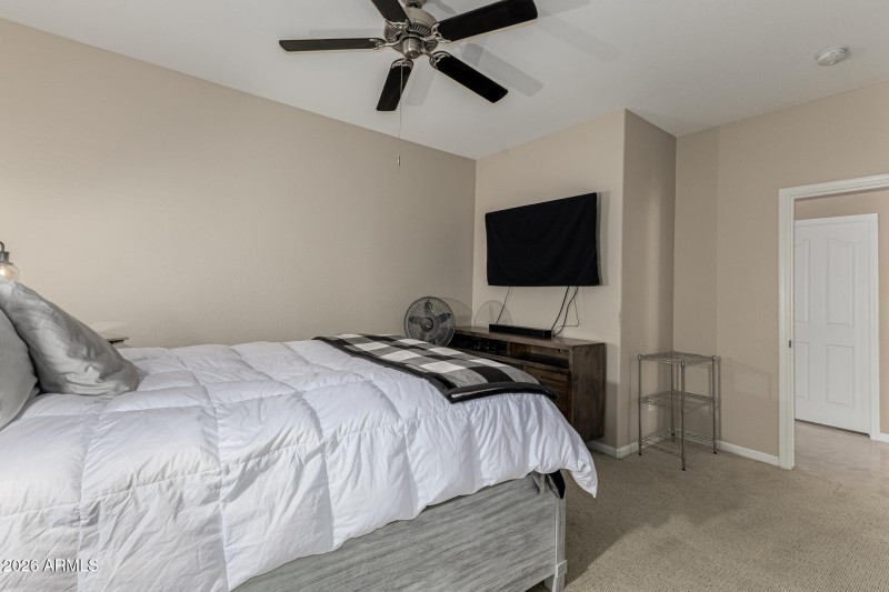 Bedrm 4 downstairs 02