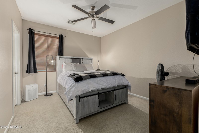 Bedrm 4 downstairs 01