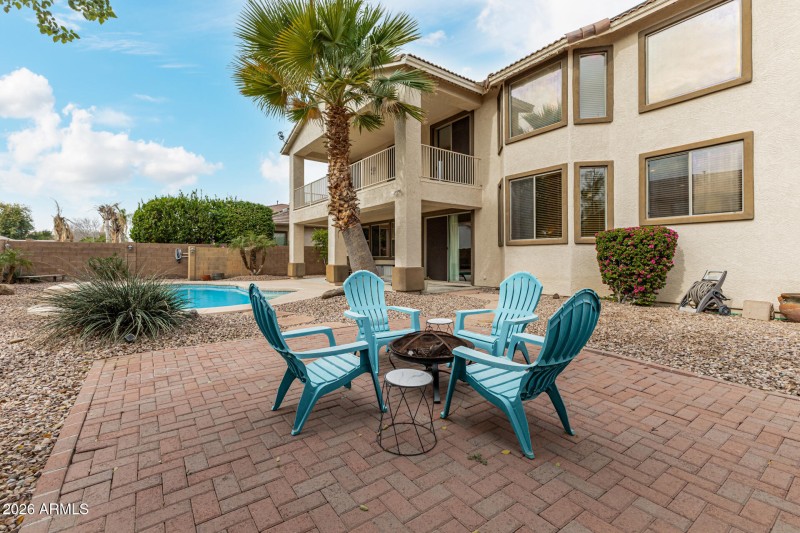 Backyard Paved Seating Area