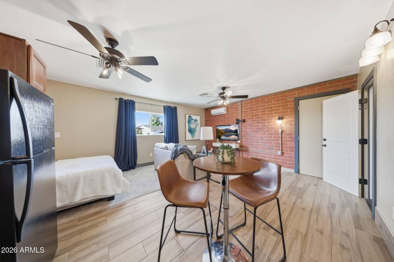 Guest Suite w/ Separate exit