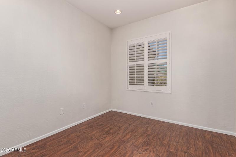 3rd Bedroom/Office/Den