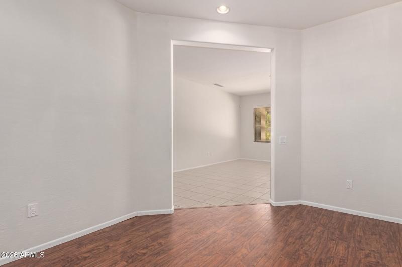 3rd Bedroom/Office/Den