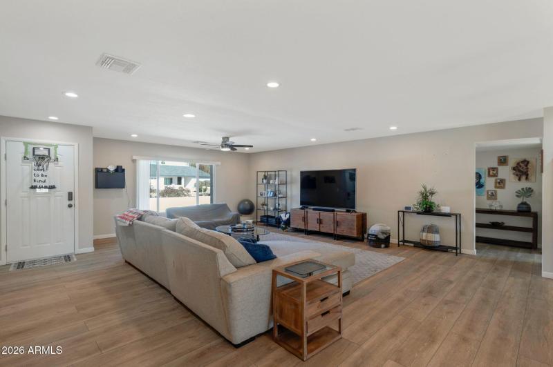 7-web-or-mls-QP-9180