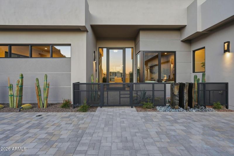 004_Twilight Exterior Front