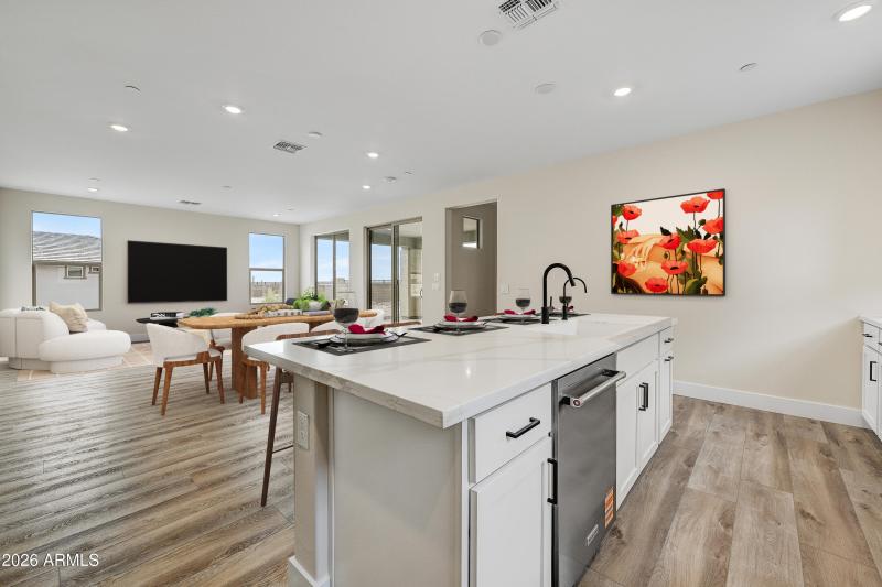 Trilogy_Ridgecrest_Aspire_HS_81_kitch_3