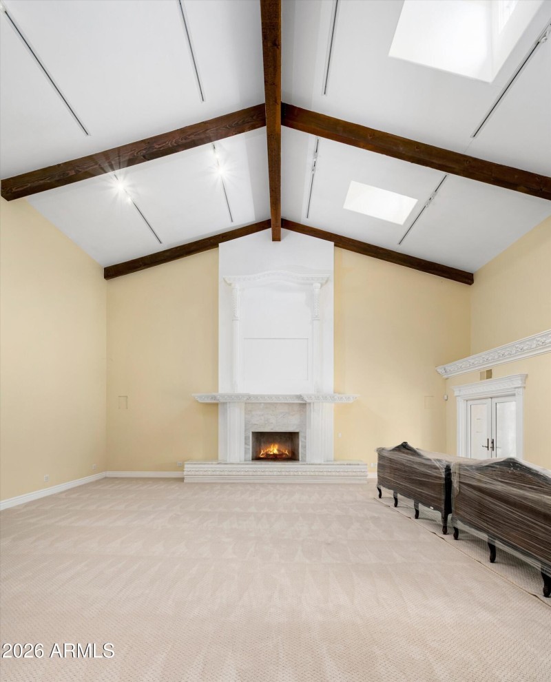 14-30EGlendaleAve-14