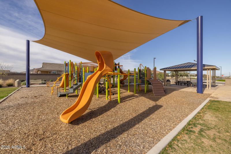 32)COMMUNITY PHTOTjpg