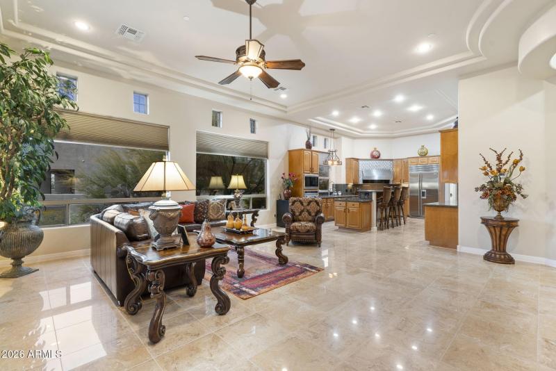 FM w Seamless Kitchen Connection