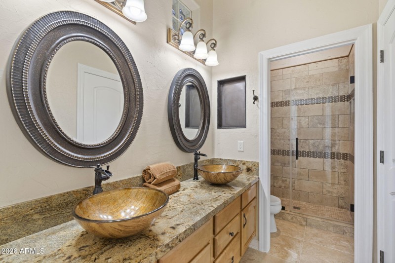 Custom Mirrors & Glass Shower