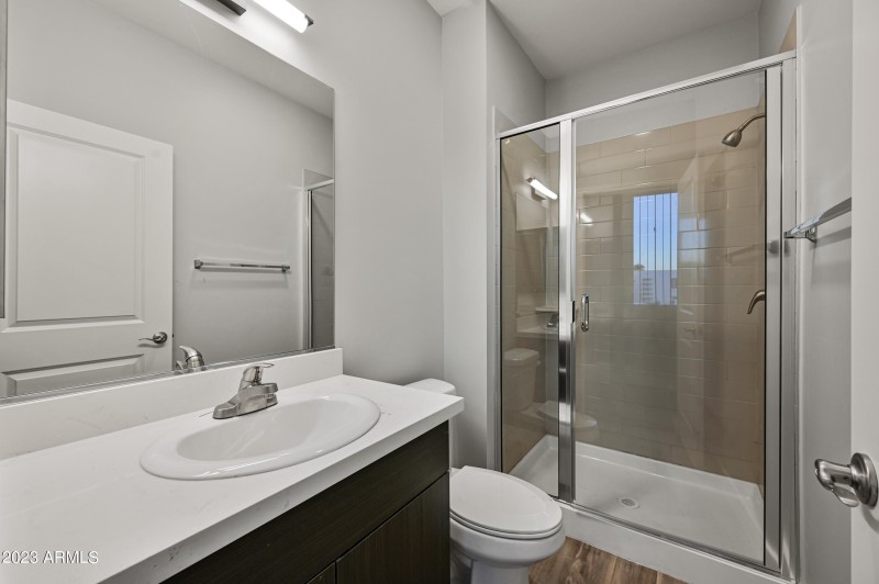 18-1027W5S-TFA-2BL-01 03 04 21 23 25 27-