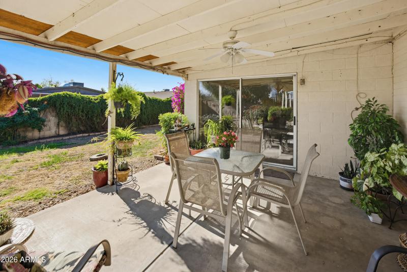 3321 W Greenway Rd-29