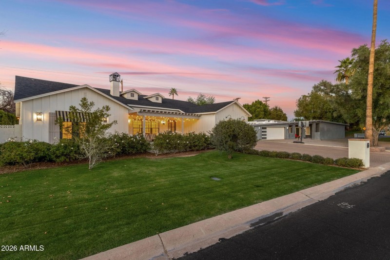 2-web-or-mls-6736-e-monterosa-st