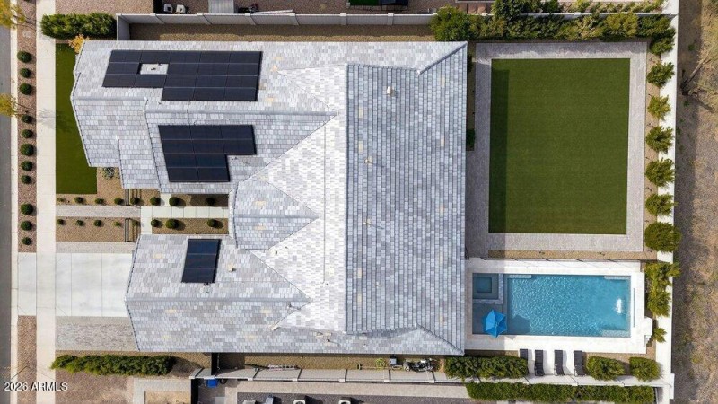 058_101-web-or-mls-10-e_marsh_rd_262