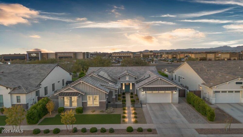 067_80-web-or-mls-dji_0174_771