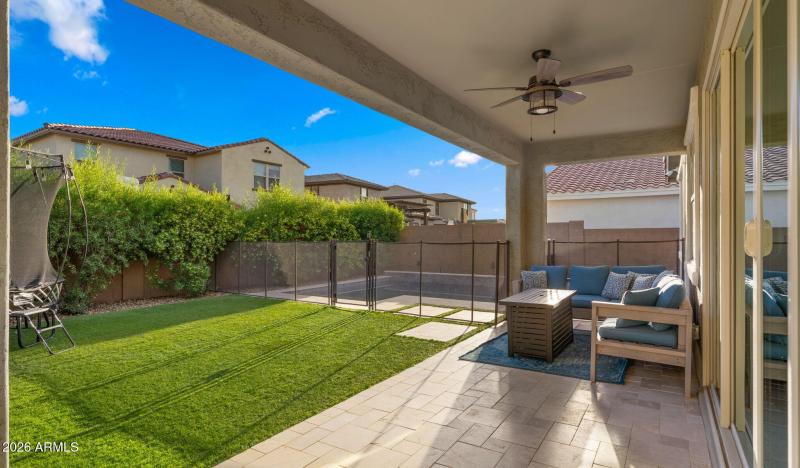 32-web-or-mls-Backyard7