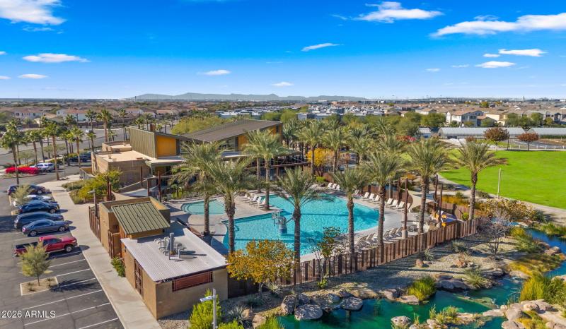 44-web-or-mls-EAST MARK COMMUNITY CENTER