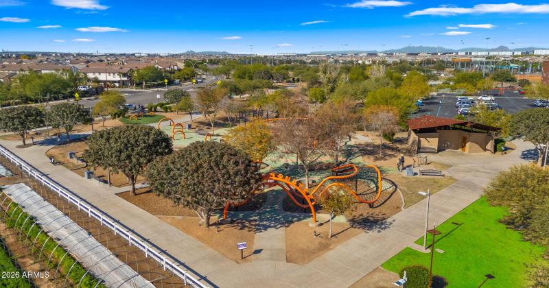 60-web-or-mls-EAST MARK COMMUNITY CENTER