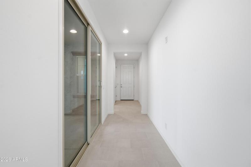 hj-az-phoenix-hawes-crossing-venture-jas