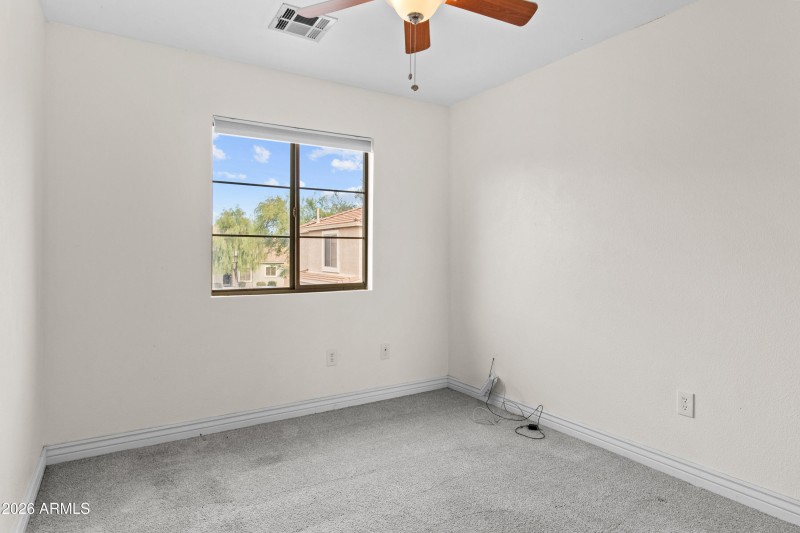 4051 E Melinda Ln-17