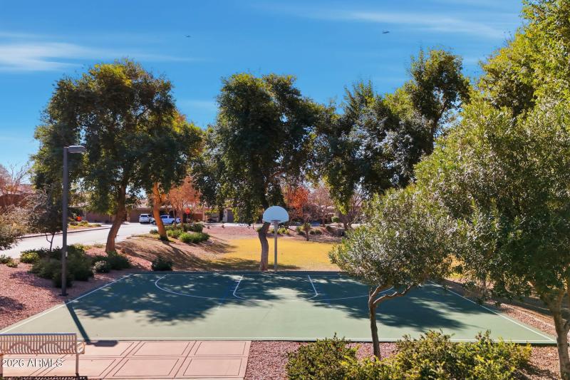 045-community-amenities