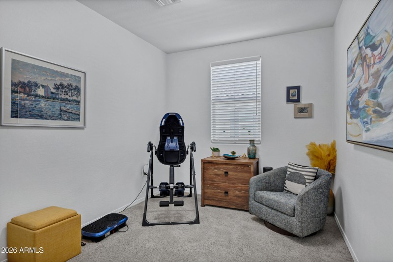 1825 E Hampton Ln-16