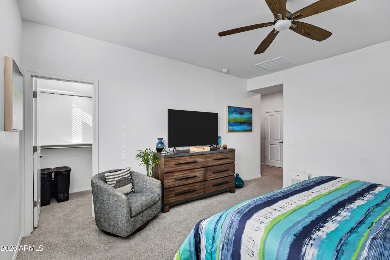 1825 E Hampton Ln-21