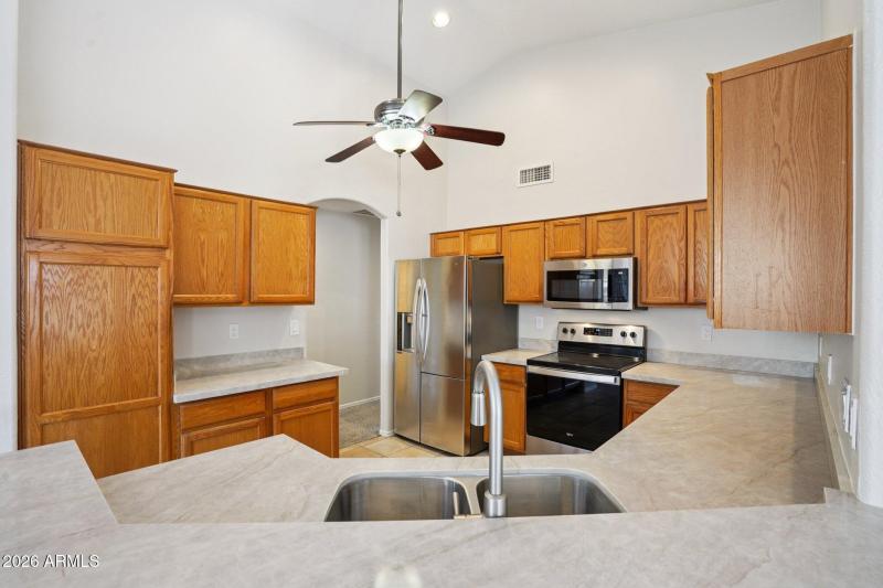 18-web-or-mls-Aspen Way-S0702-018