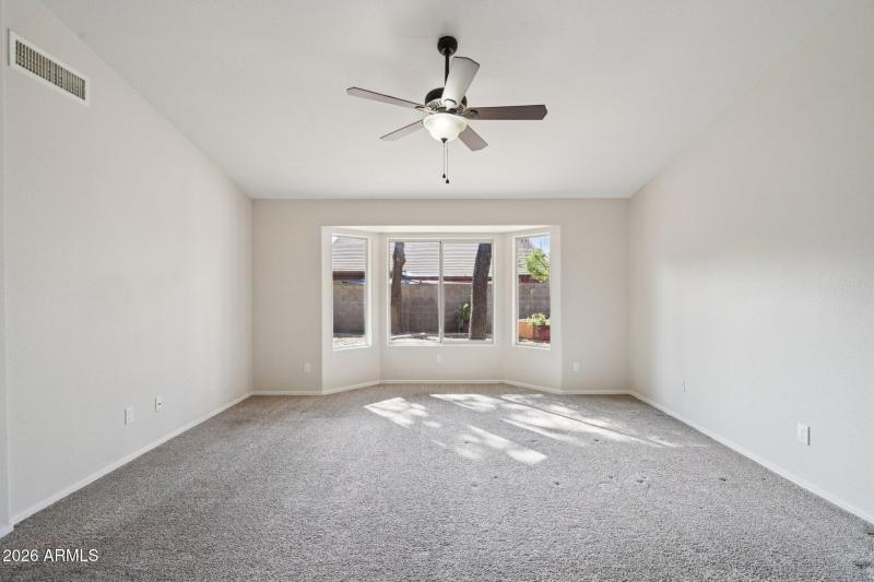 27-web-or-mls-Aspen Way-S0702-027