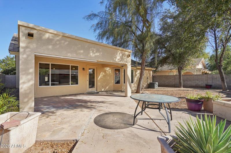 36-web-or-mls-Aspen Way-S0702-036