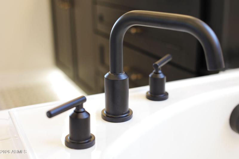 011- bathroom faucet detail