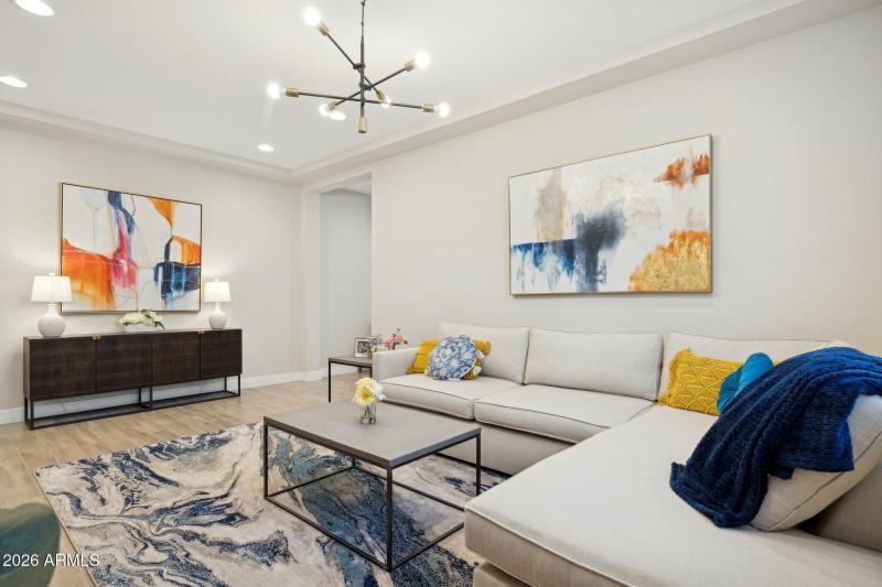 5-web-or-mls-6875-w-spur-dr