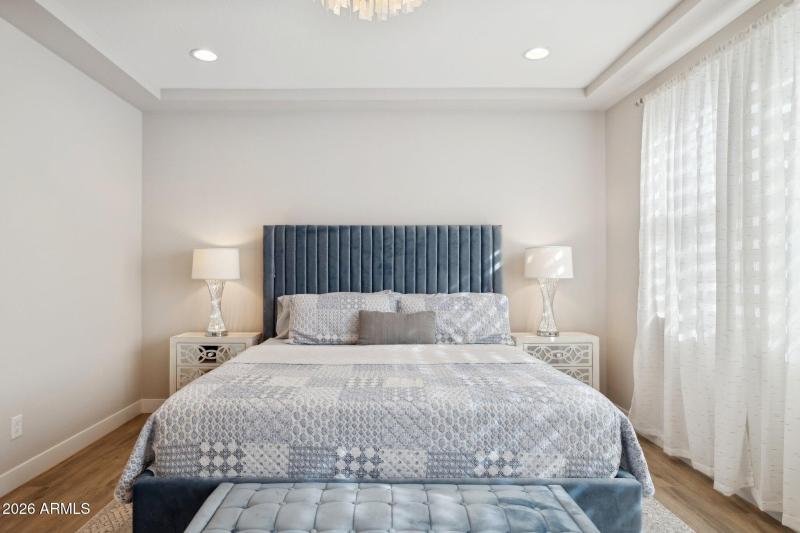 18-web-or-mls-6875-w-spur-dr