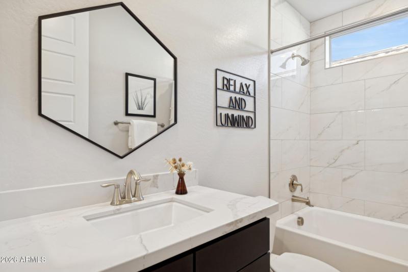 27-web-or-mls-6875-w-spur-dr