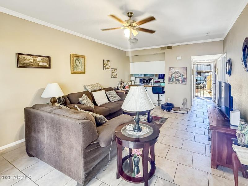 c176160c6edf1277e38b24ee22f620f72c86db79