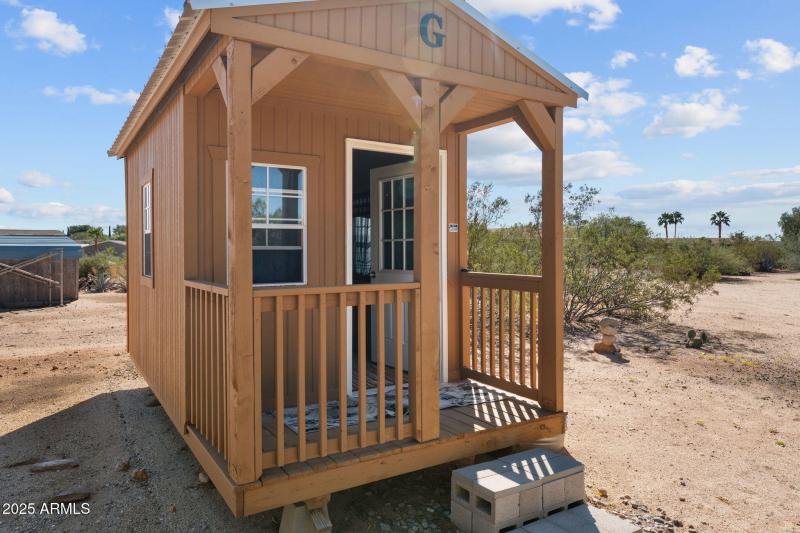 Perfect Art Studio, etc...