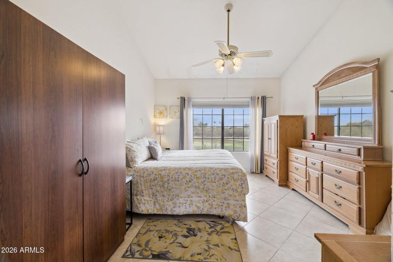 24-web-or-mls-7949-e-joshua-tree-ln