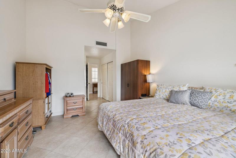 26-web-or-mls-7949-e-joshua-tree-ln