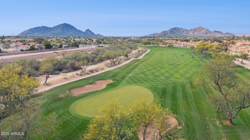 47-web-or-mls-7949-e-joshua-tree-ln