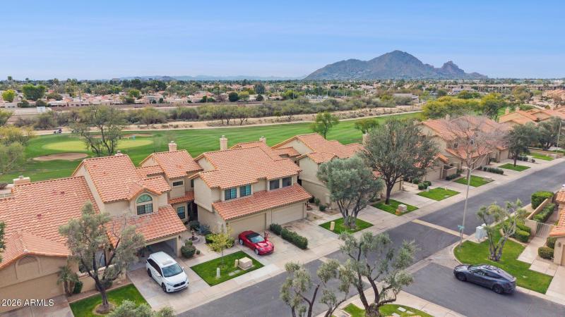 52-web-or-mls-7949-e-joshua-tree-ln