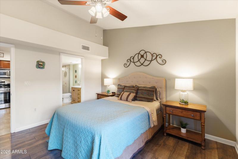 21-4848 N 36th St unit 214, Phoenix, AZ,